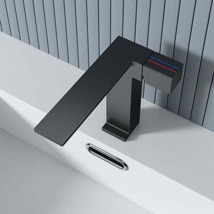 Grifo de lavabo cuadrado monomando para lavabo de baño