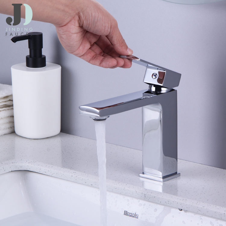 Venta caliente monomando grifo mezclador de lavabo de agua fría y caliente para lavabo de baño