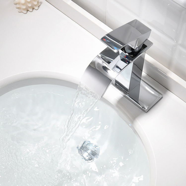 Mezclador de agua fría y caliente negro mate, grifo de lavabo en cascada para baño, acero inoxidable
